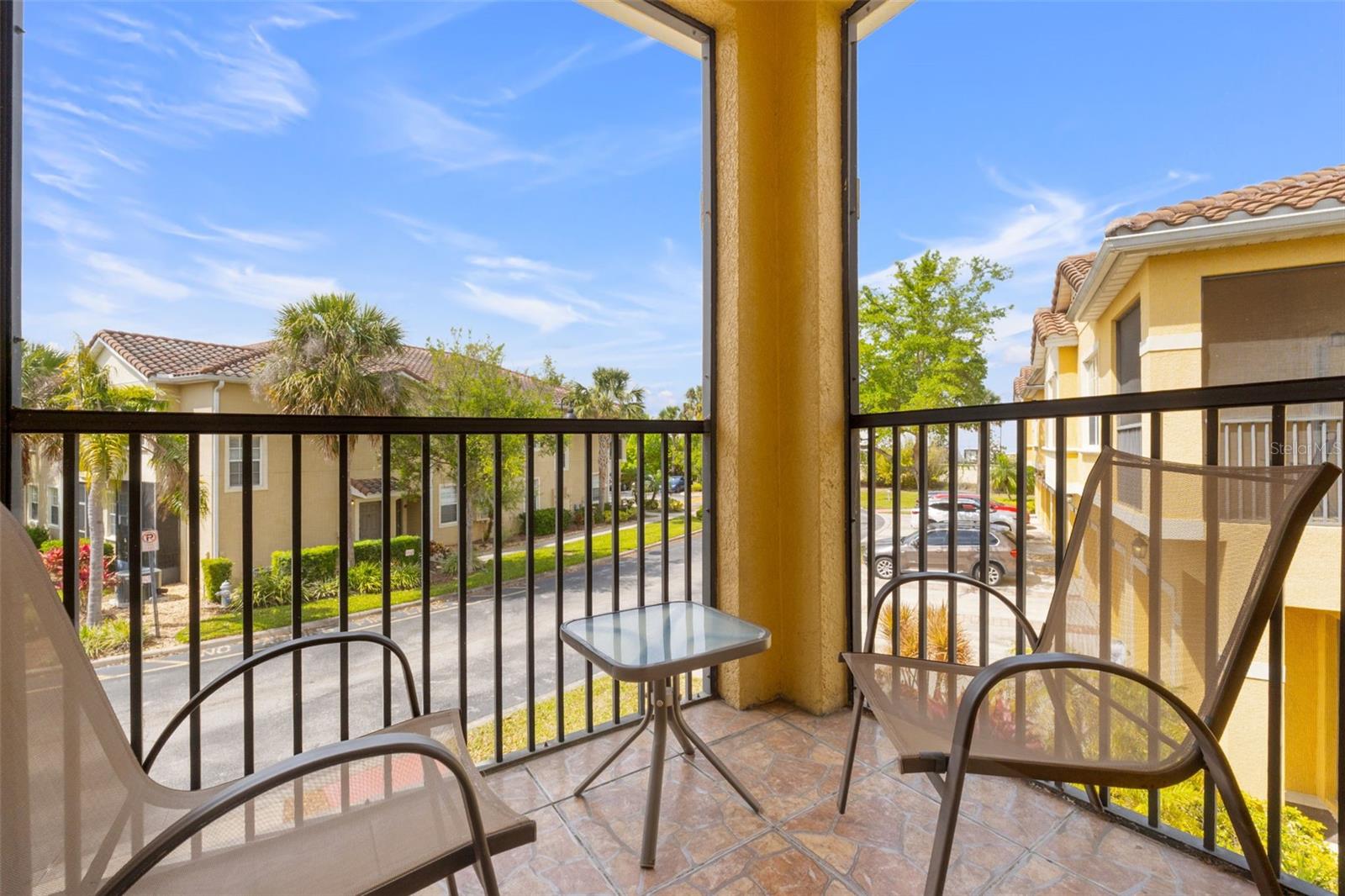 2835 Oakwater Dr #2835 Property Photo 4