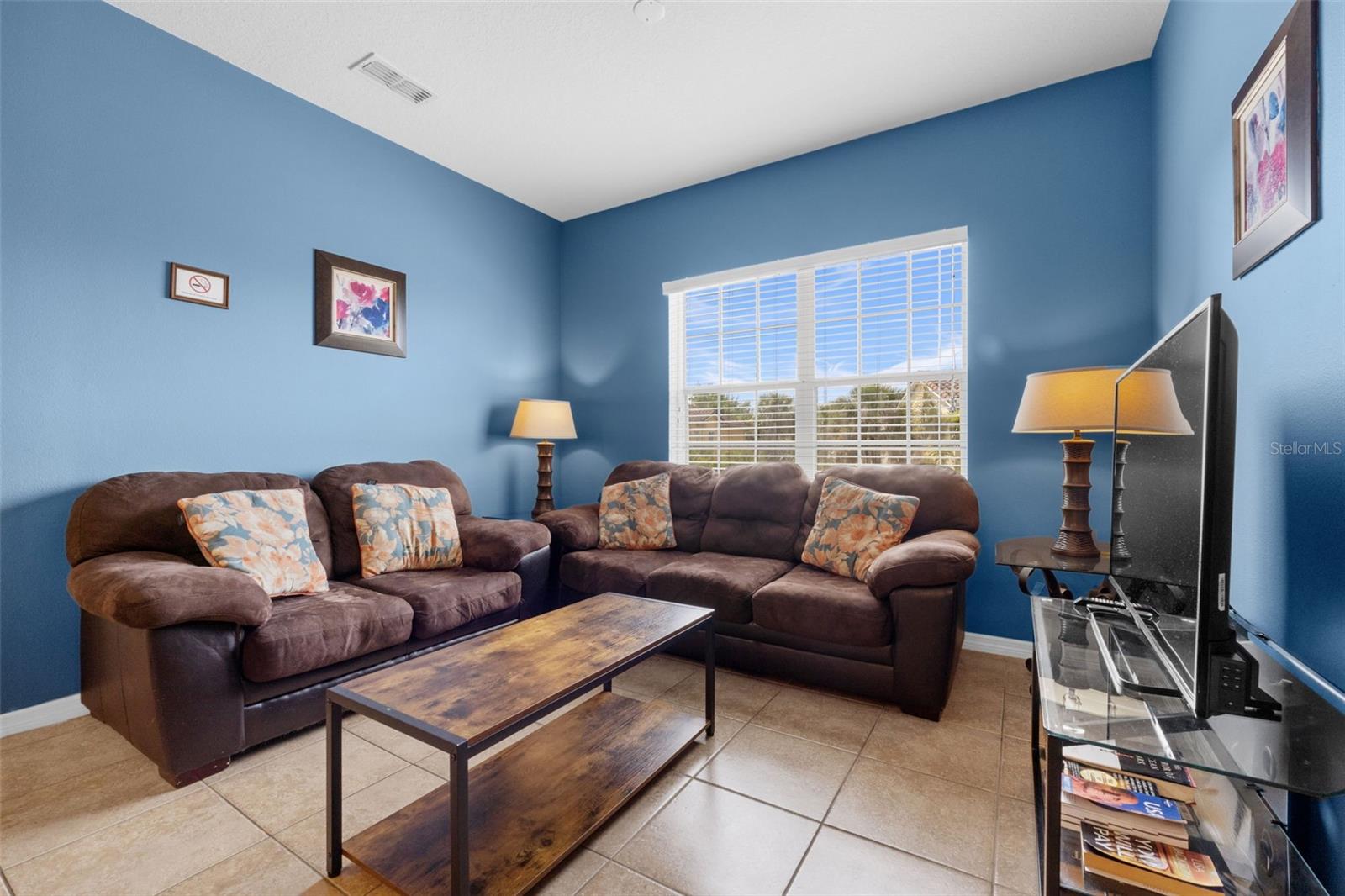 2835 Oakwater Dr #2835 Property Photo 14