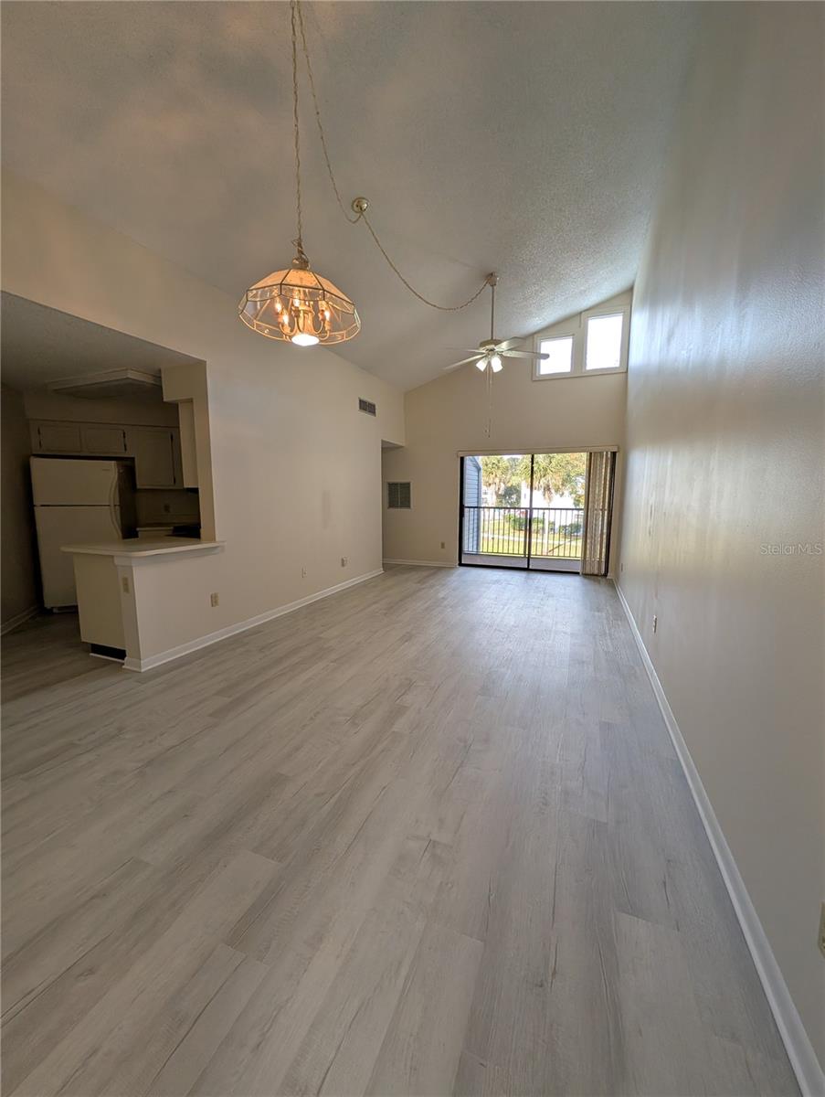 3959 Atrium Dr #3959 Property Photo 4