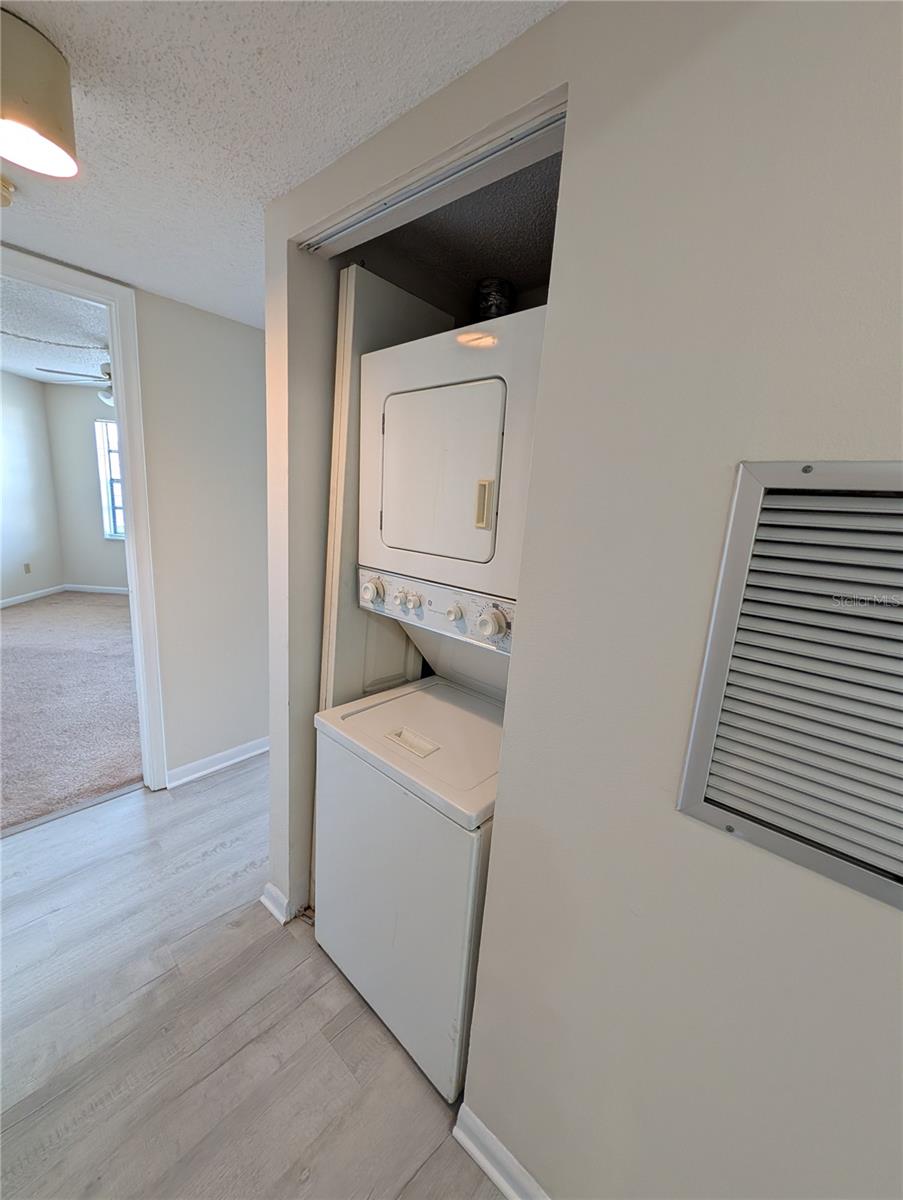 3959 Atrium Dr #3959 Property Photo 12