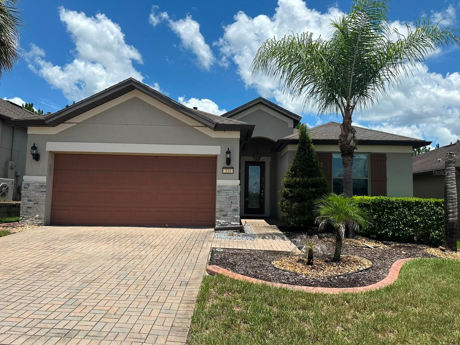 333 NAVARRA LN