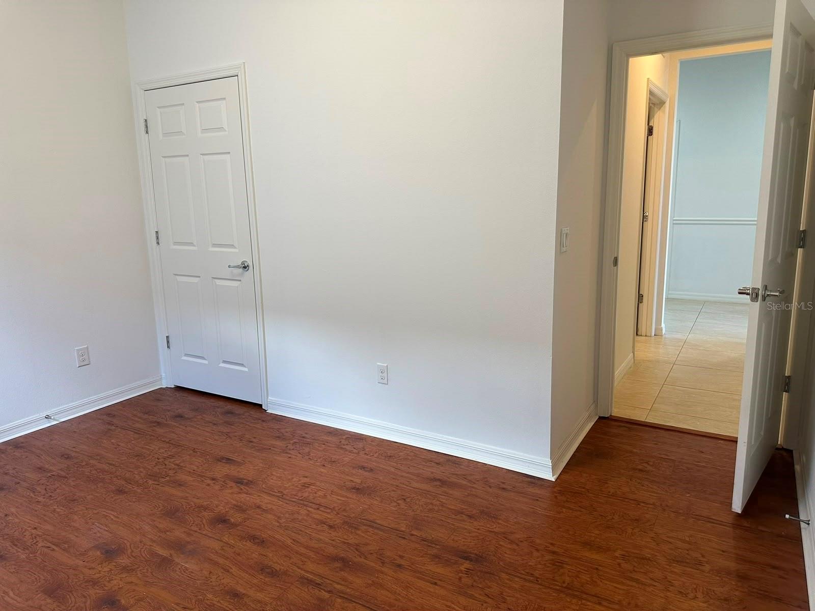 333 Navarra Ln Property Photo 12