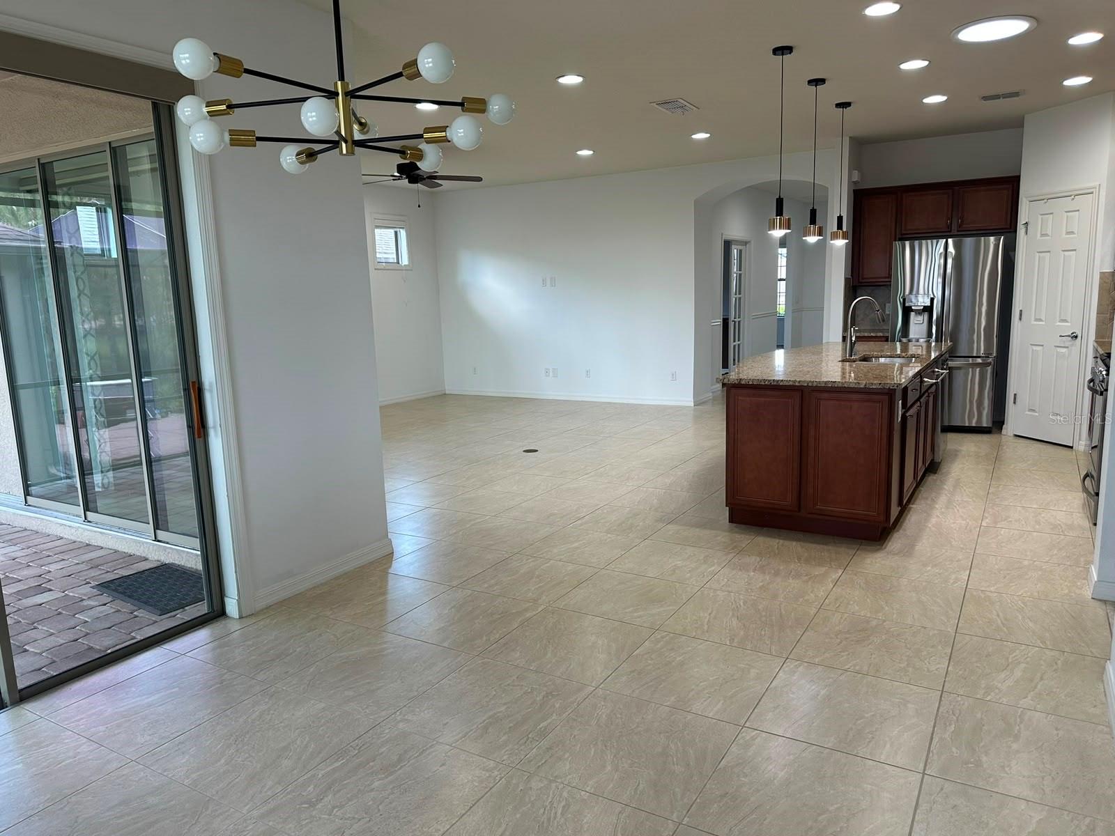 333 Navarra Ln Property Photo 17