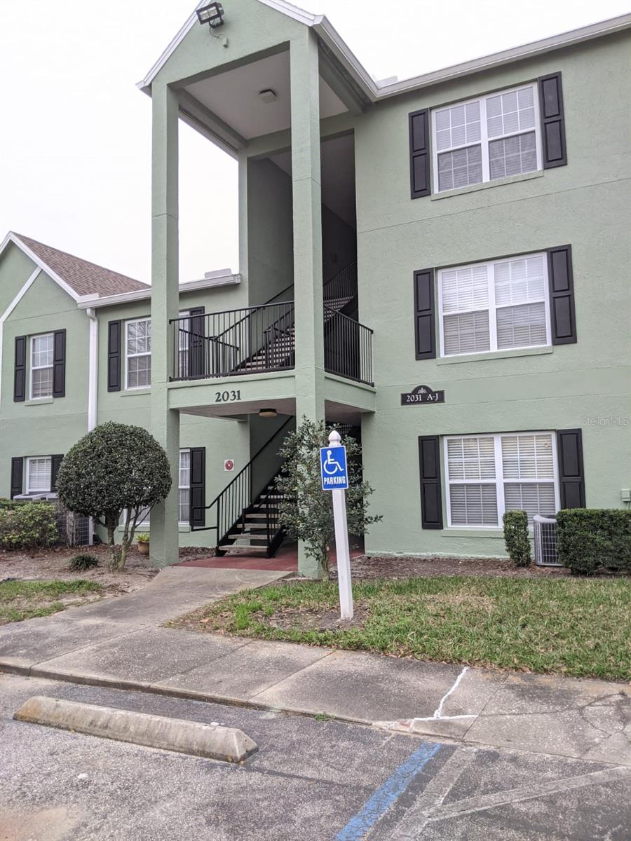 2031 Dixie Belle Dr #g Property Photo 3