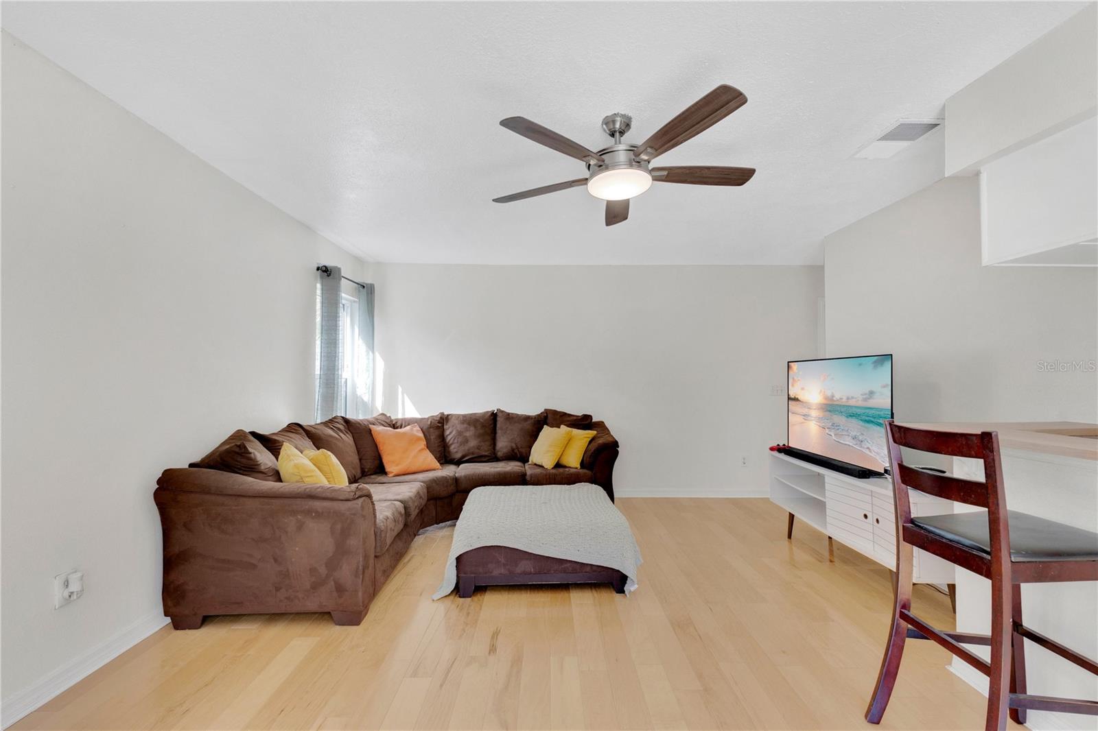 11296 Cypress Leaf Dr Property Photo 15