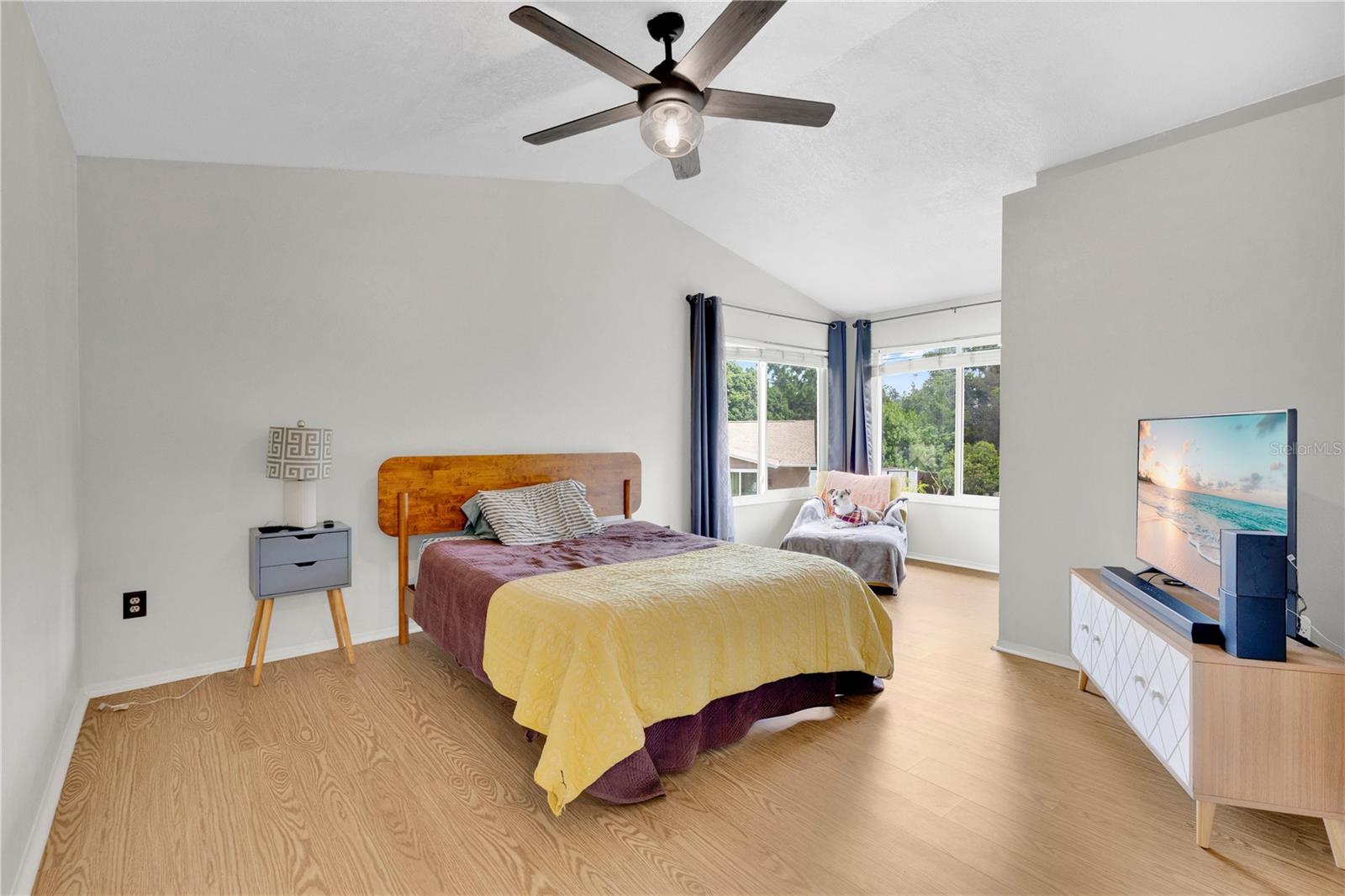 11296 Cypress Leaf Dr Property Photo 16