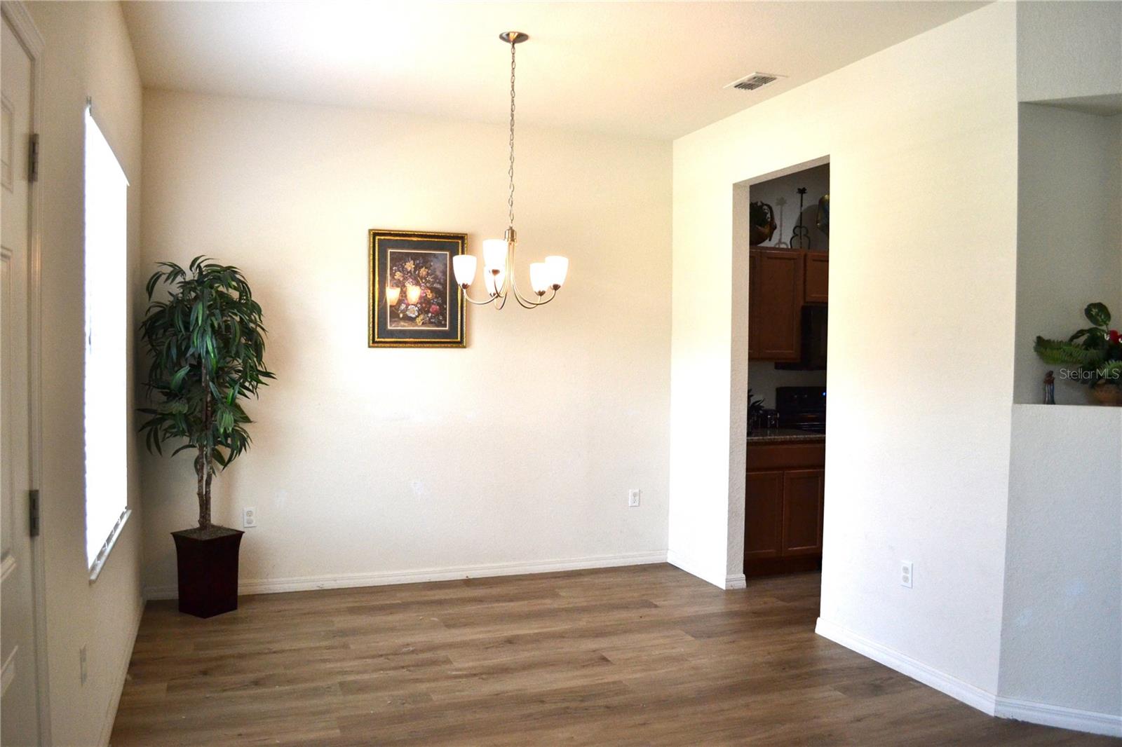 2828 Blackwater Creek Dr Property Photo 17