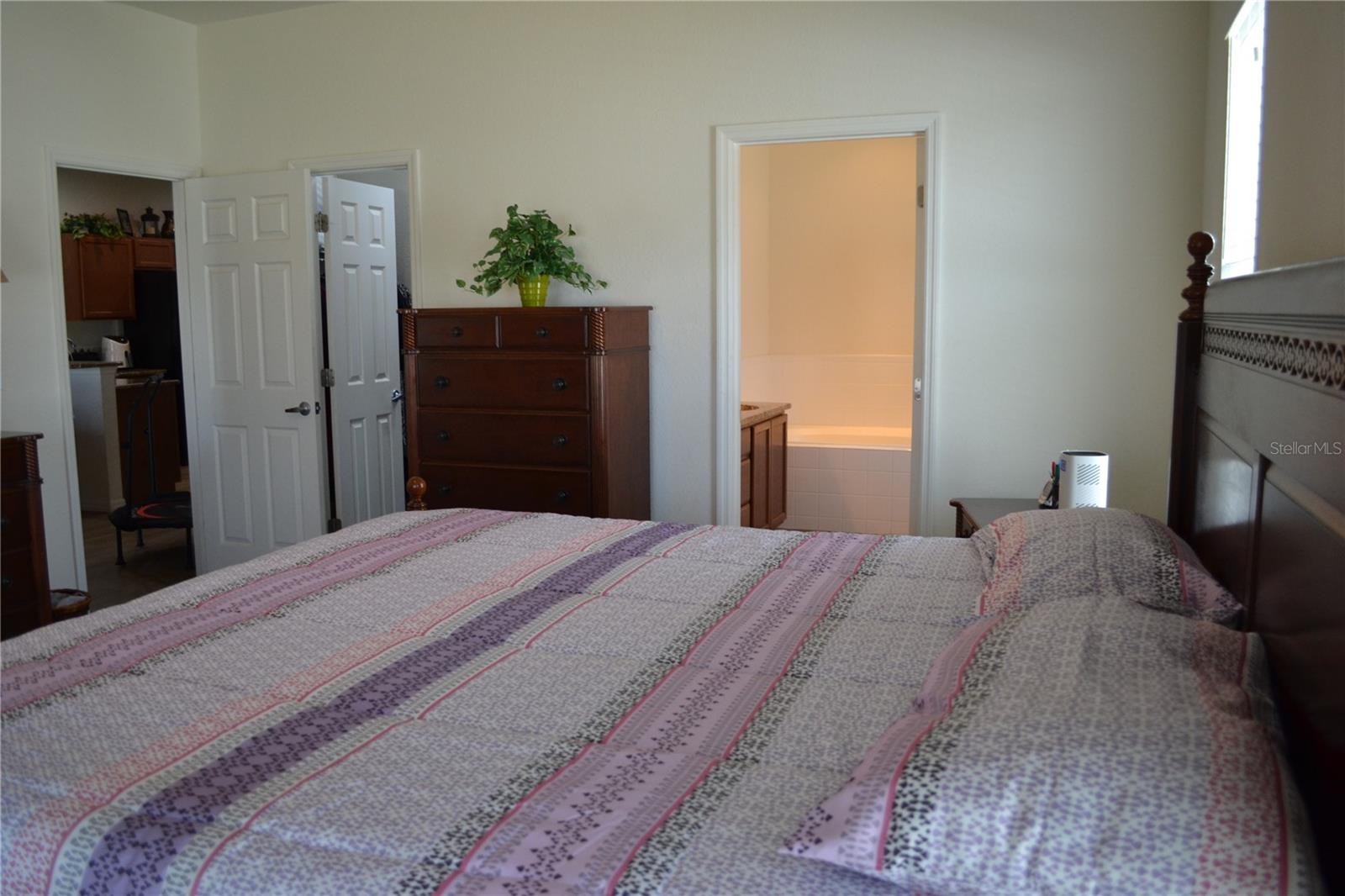 2828 Blackwater Creek Dr Property Photo 22