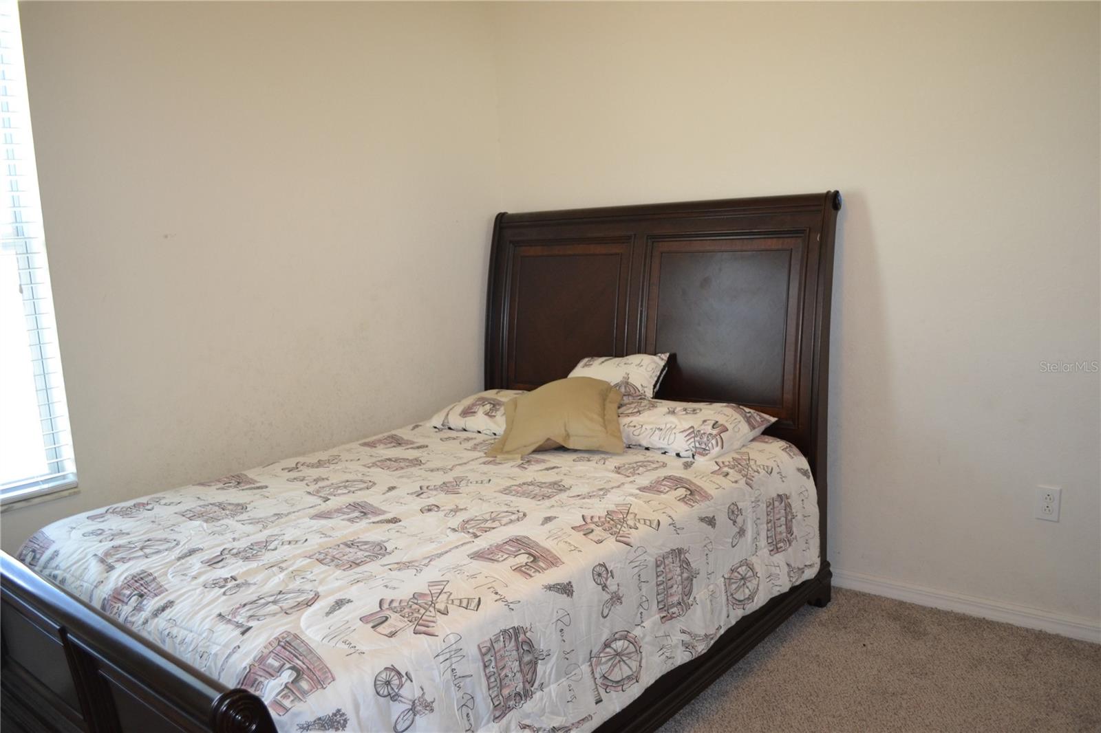 2828 Blackwater Creek Dr Property Photo 32