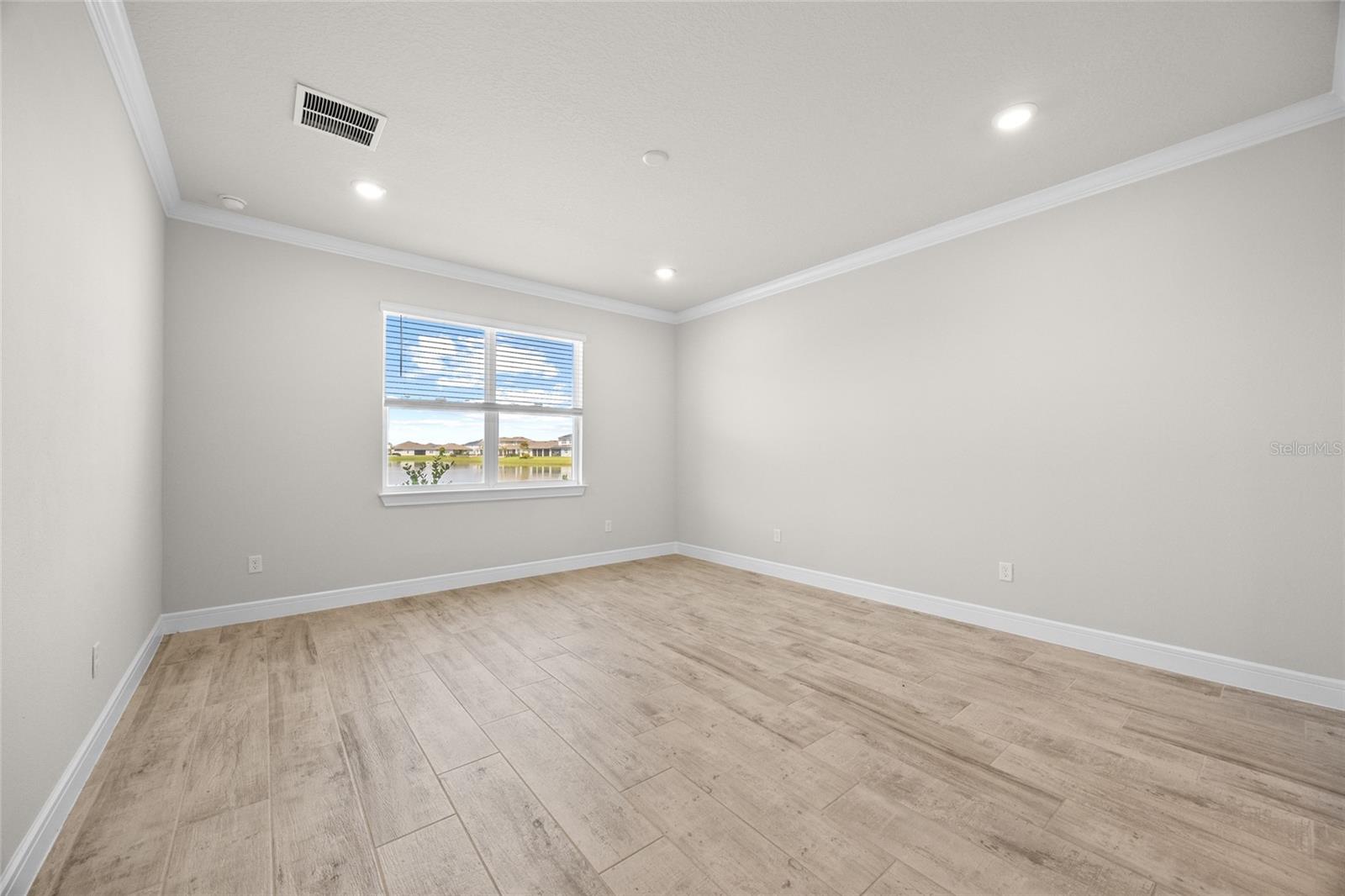 10364 Shive Island Ct Property Photo 24