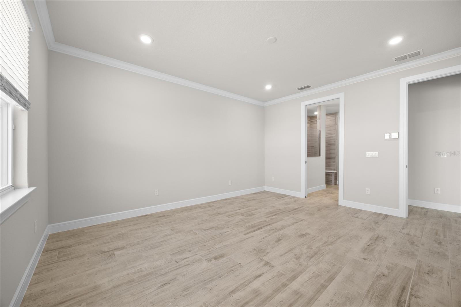 10364 Shive Island Ct Property Photo 25