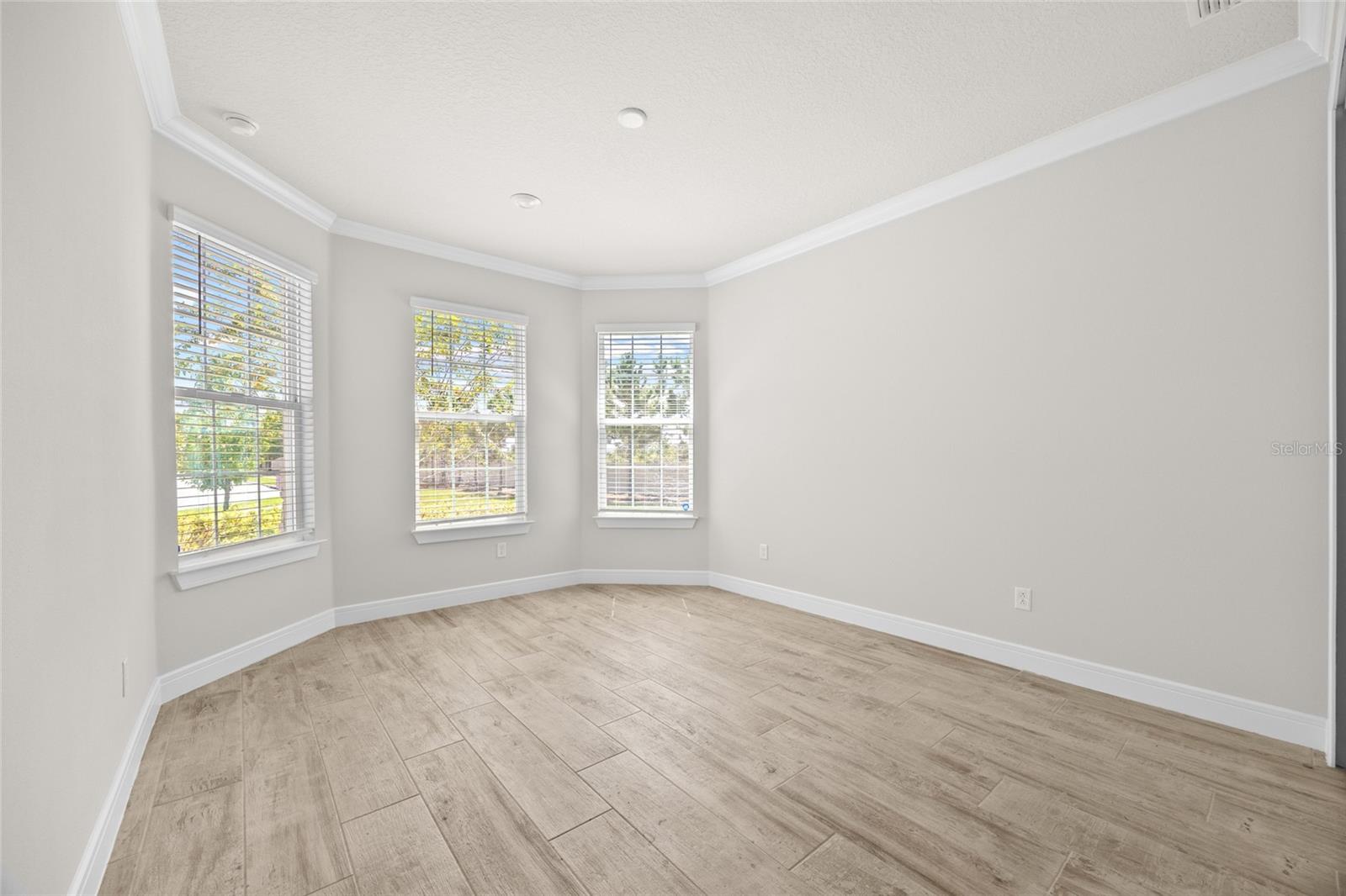 10364 Shive Island Ct Property Photo 31