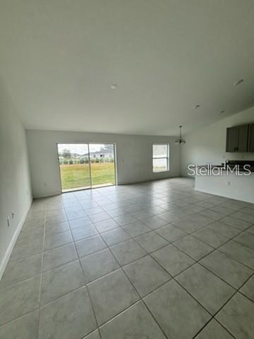 420 Bloomfield Dr Property Photo 3