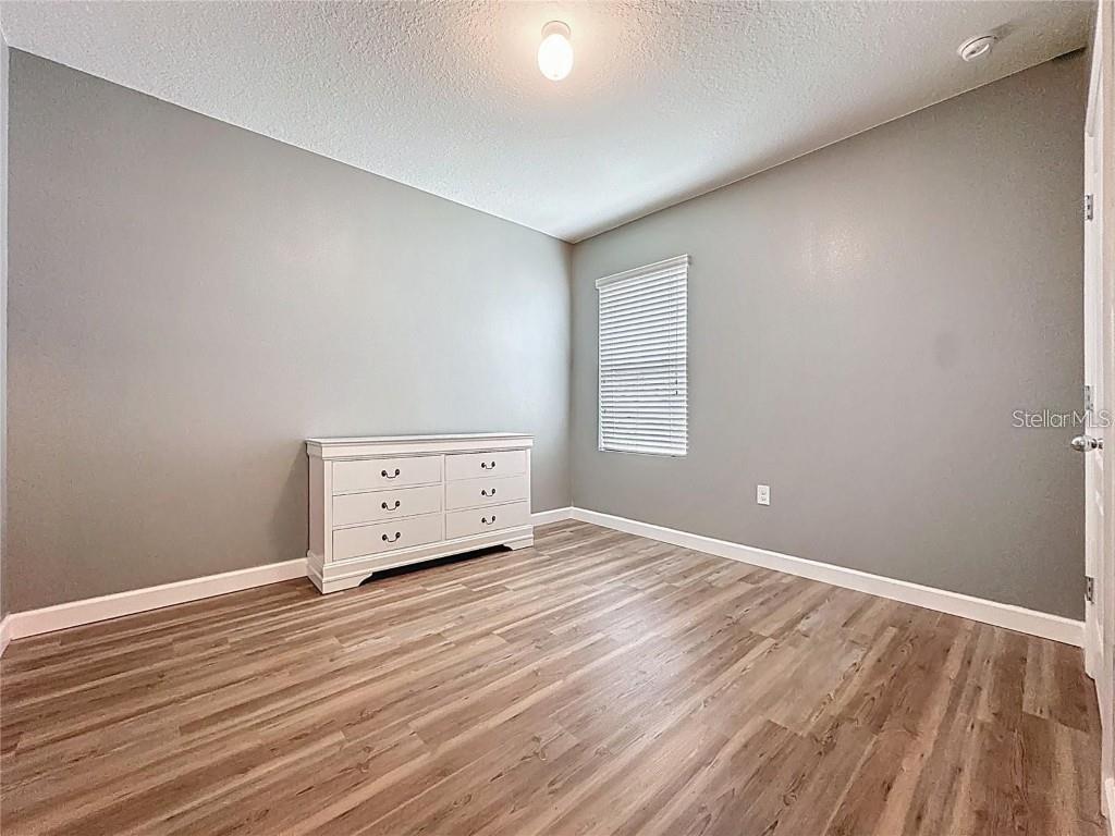 368 Aberdeen Dr Property Photo 6