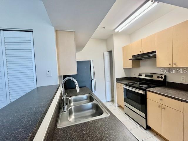 770 Siena Palm Dr #207 Property Photo 6
