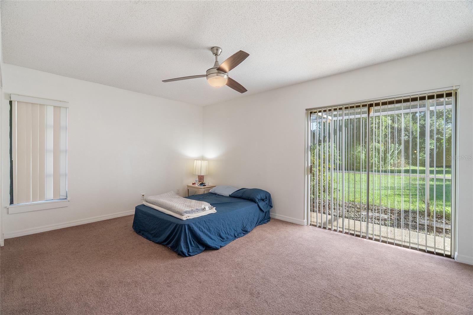 712 E Flag Way Property Photo 15