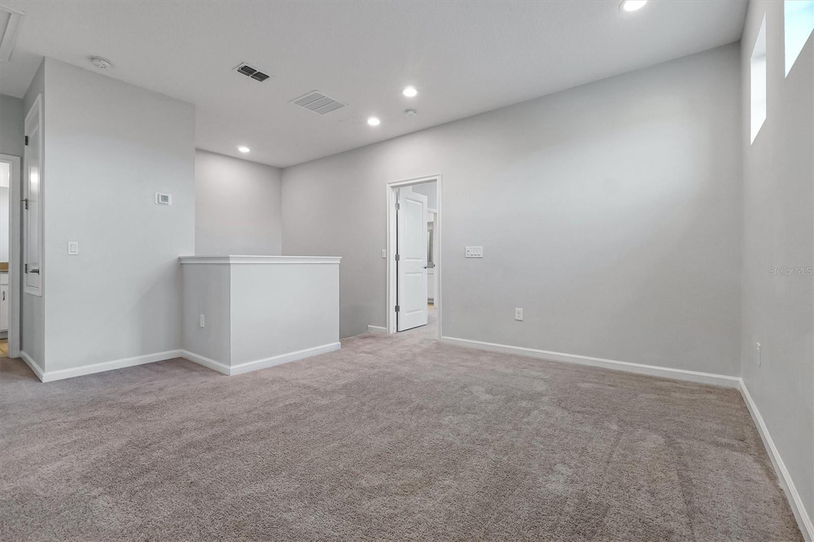 1121 Hendon Loop Property Photo 22