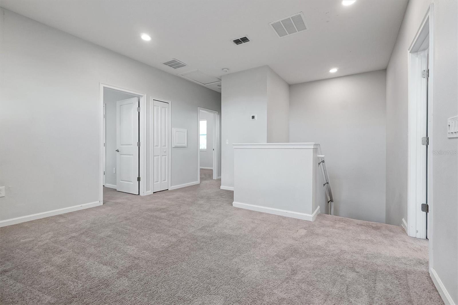 1121 Hendon Loop Property Photo 23