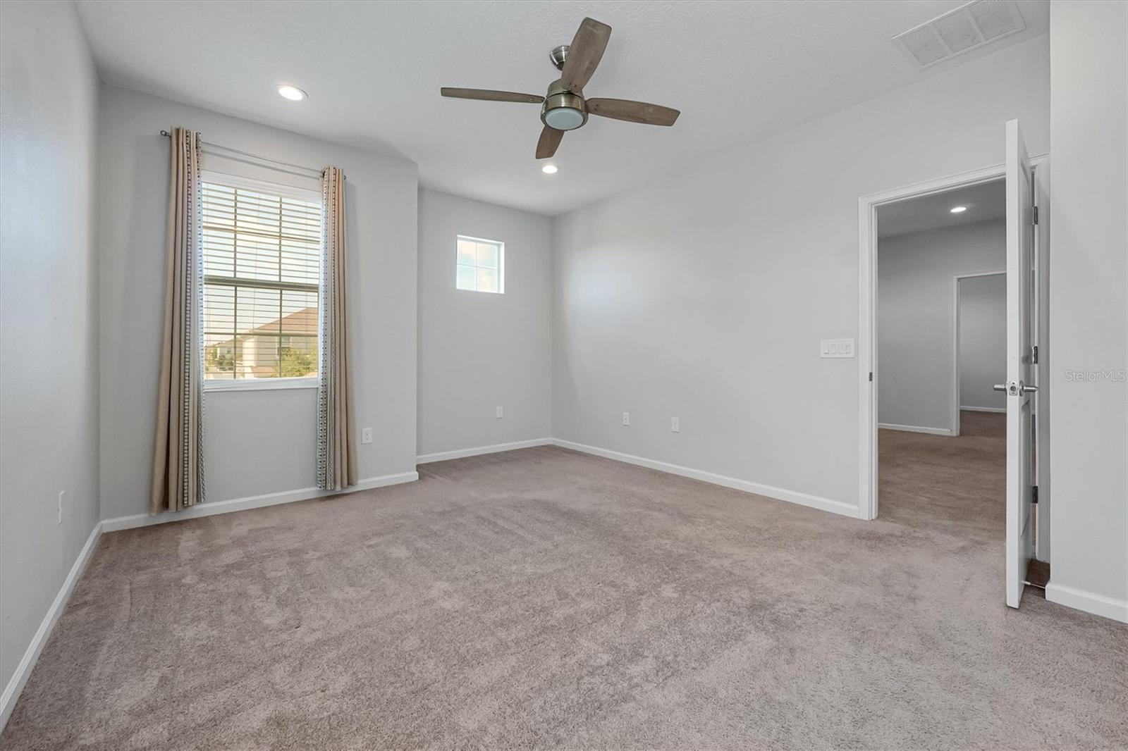 1121 Hendon Loop Property Photo 26