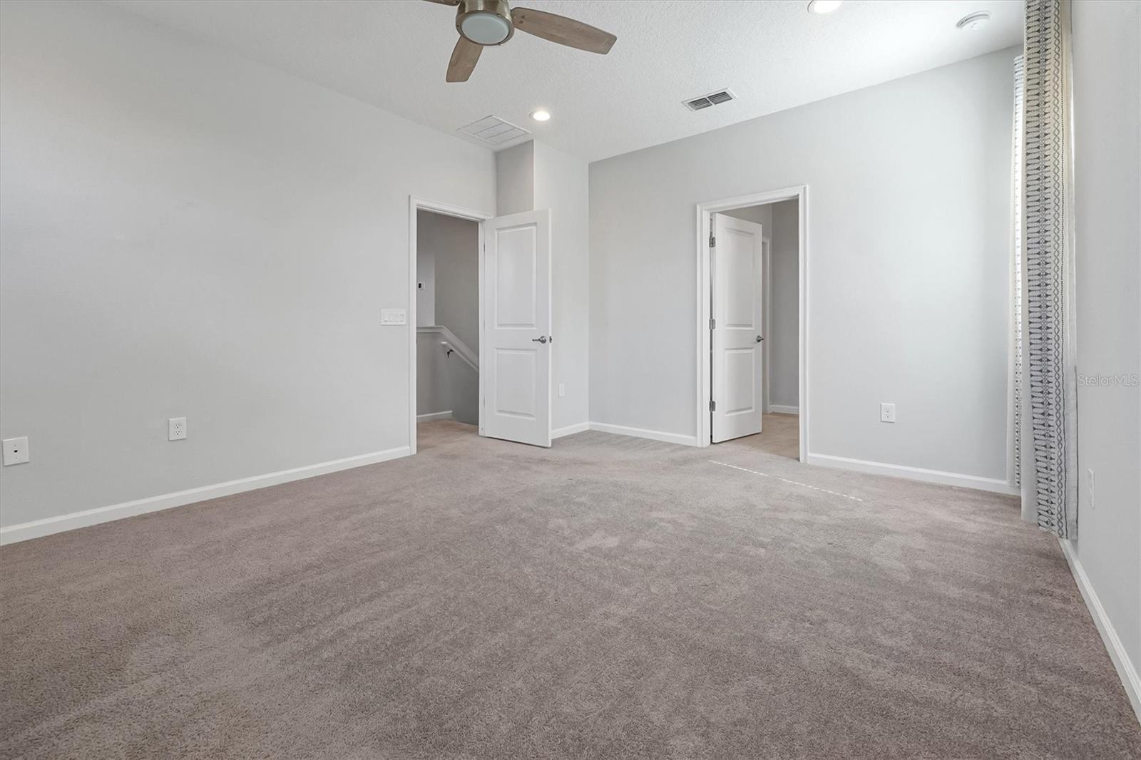 1121 Hendon Loop Property Photo 27