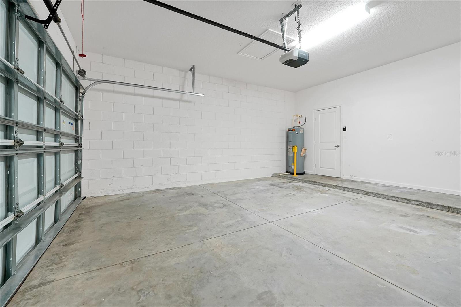 1121 Hendon Loop Property Photo 39