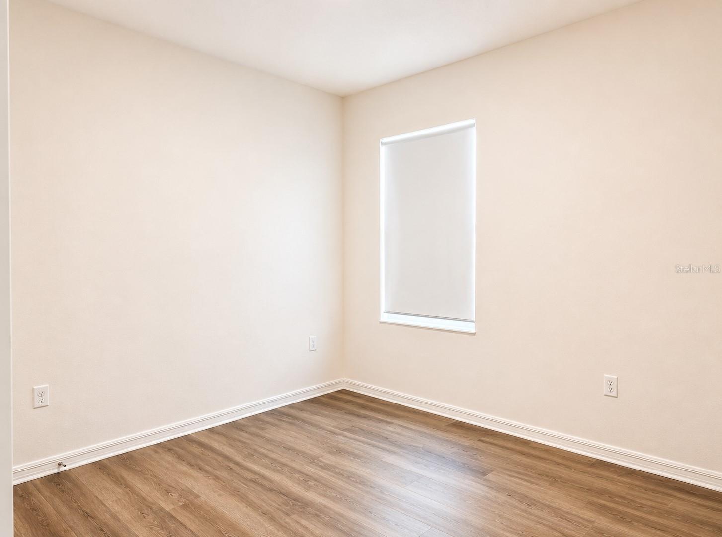 2132 Silver Brook Way Property Photo 8