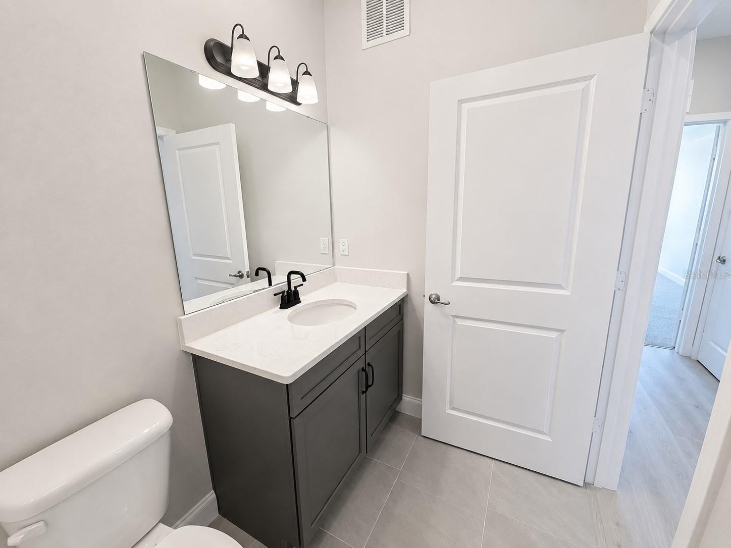 7545 Laureate Blvd #7301 Property Photo 14