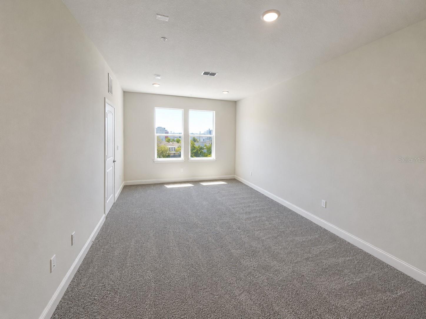 7545 Laureate Blvd #7301 Property Photo 17