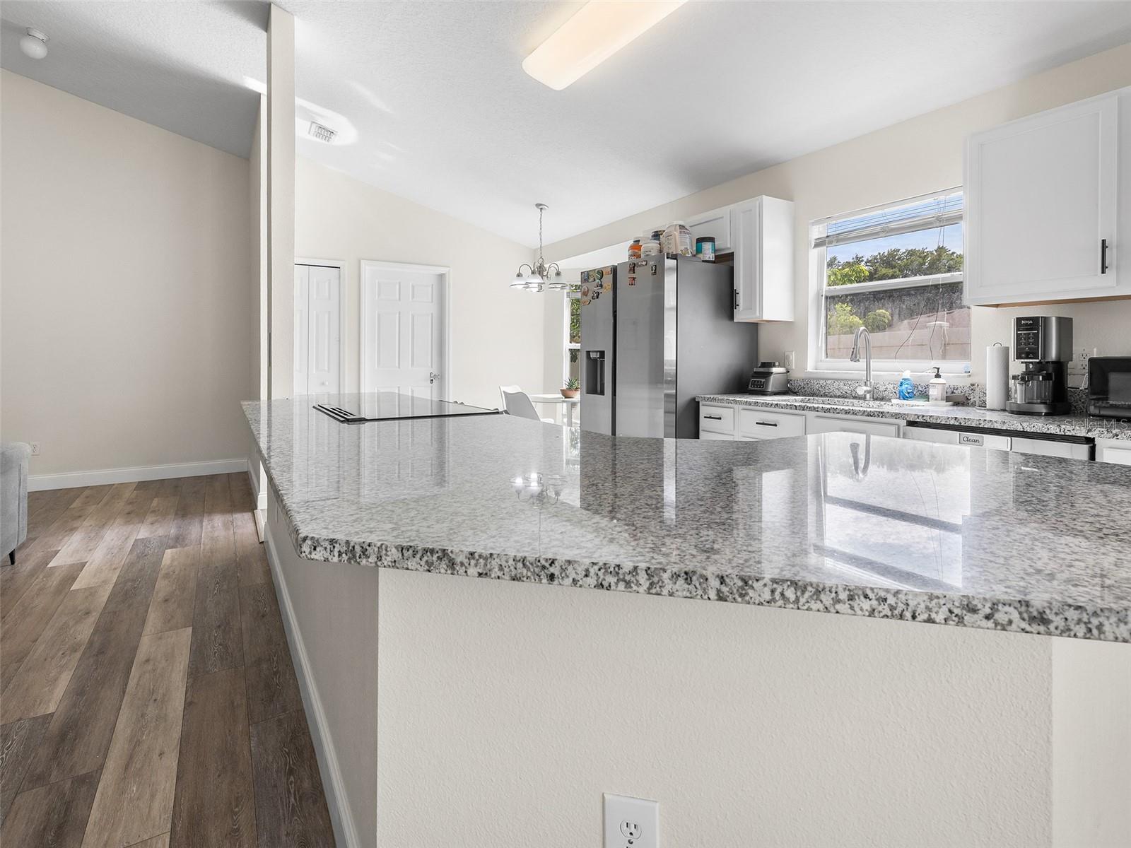 S5156461 Property Photo 9