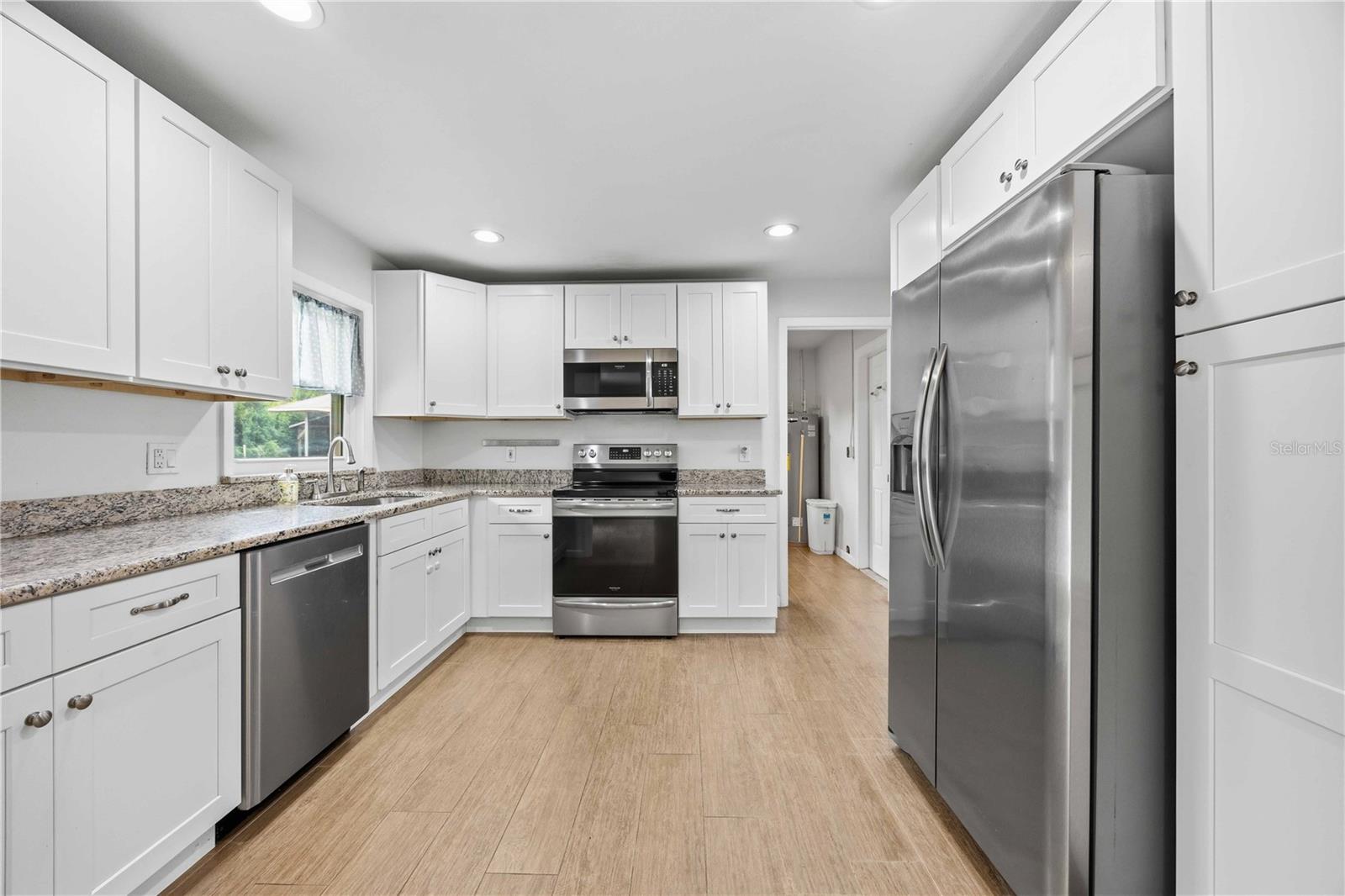 136 Whitman Rd Property Photo 16