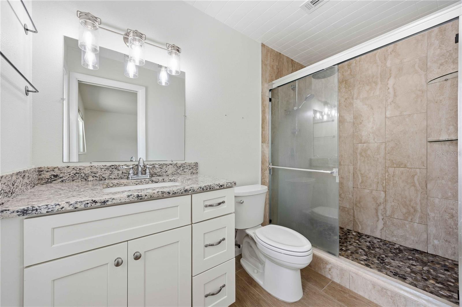 136 Whitman Rd Property Photo 28