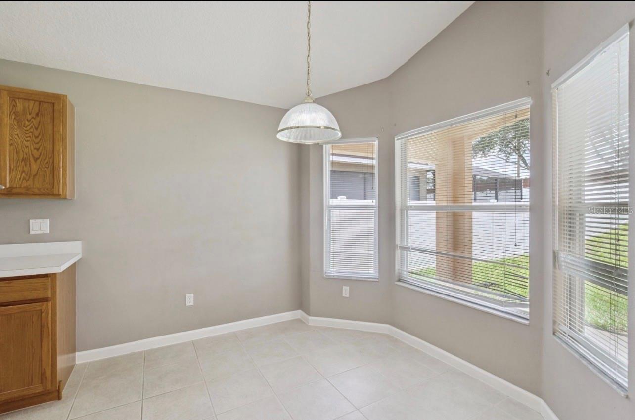 15723 Markham Dr Property Photo 5