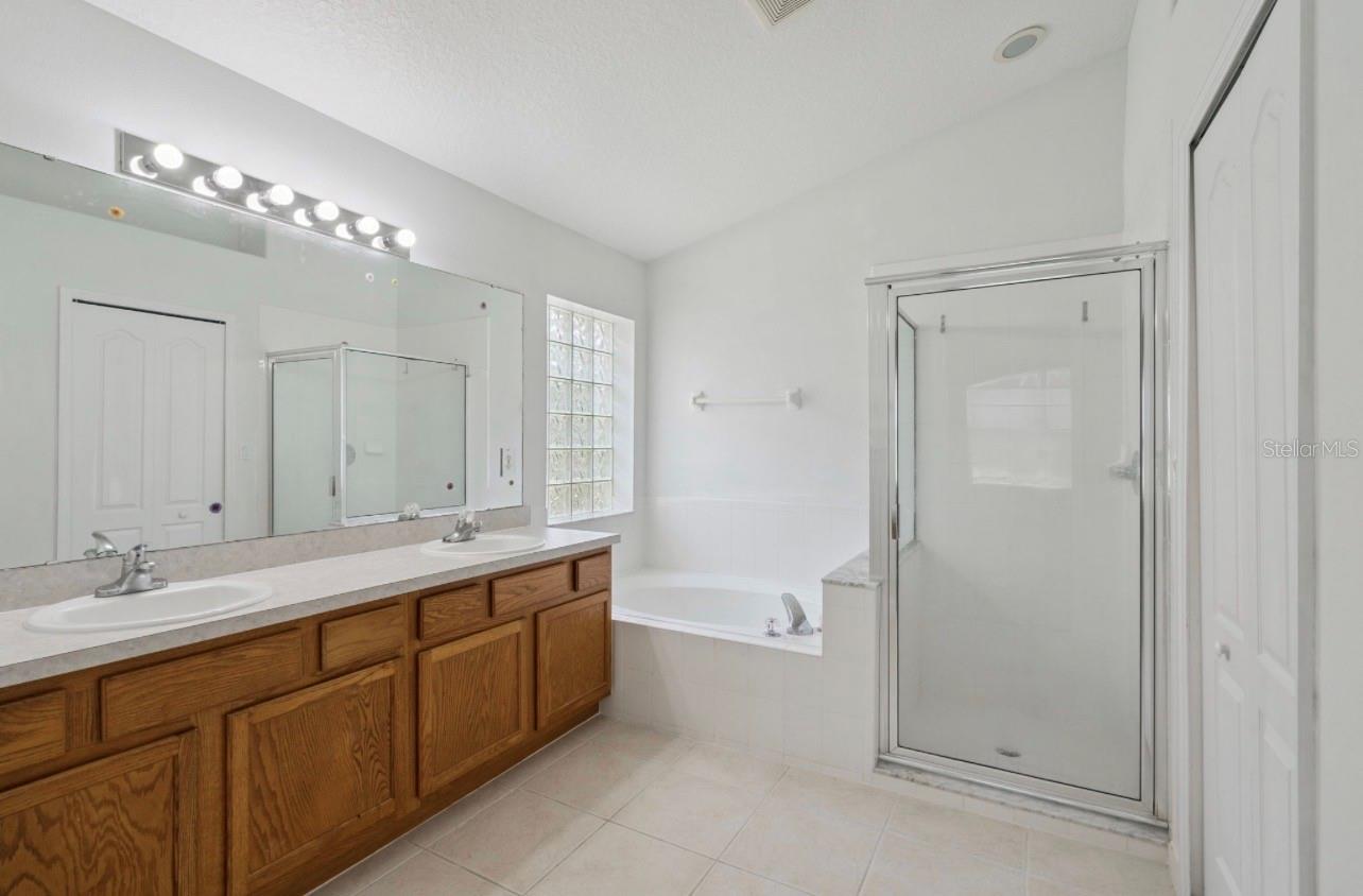 15723 Markham Dr Property Photo 12