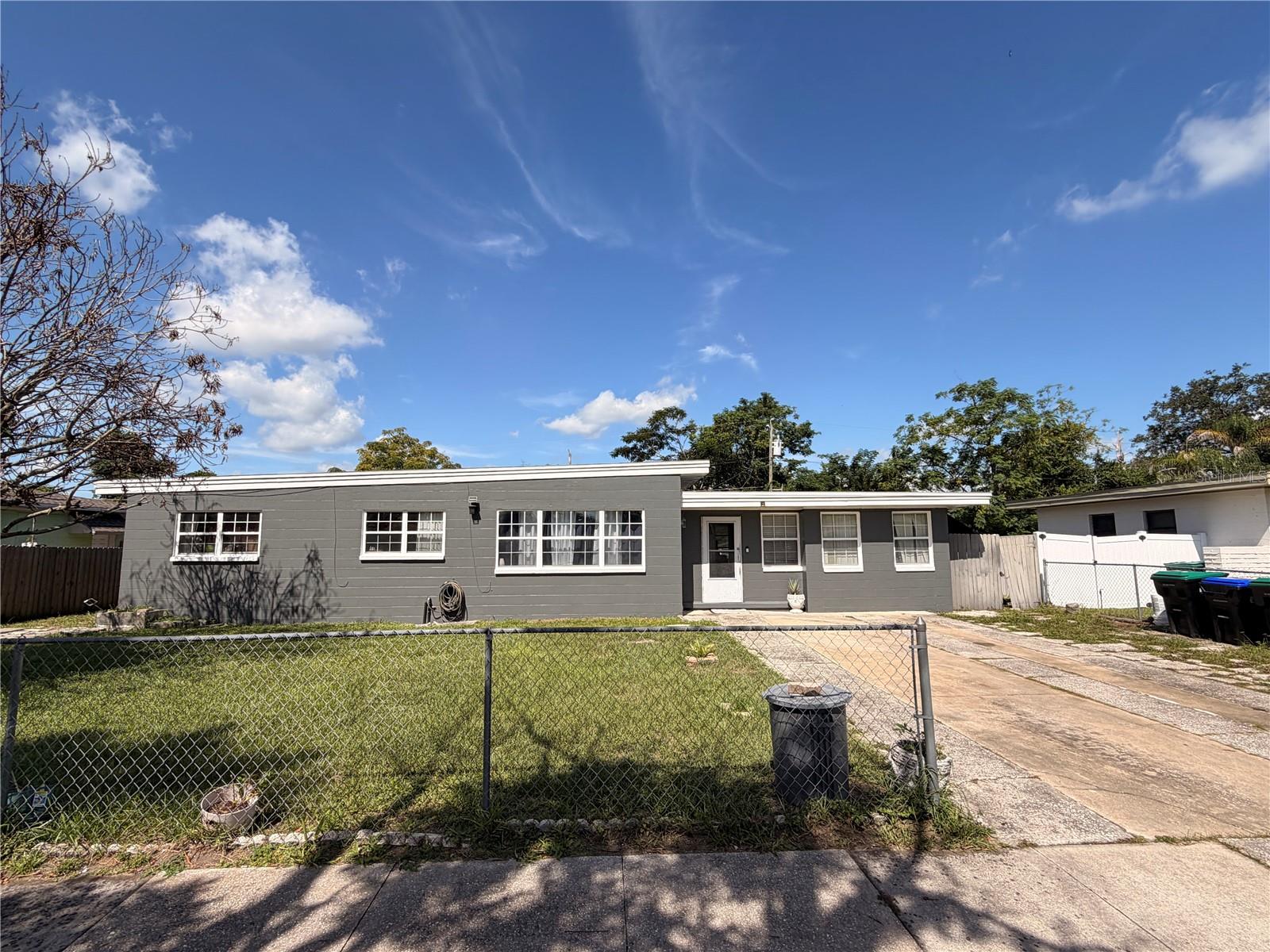 610 Capehart Dr Property Photo 1