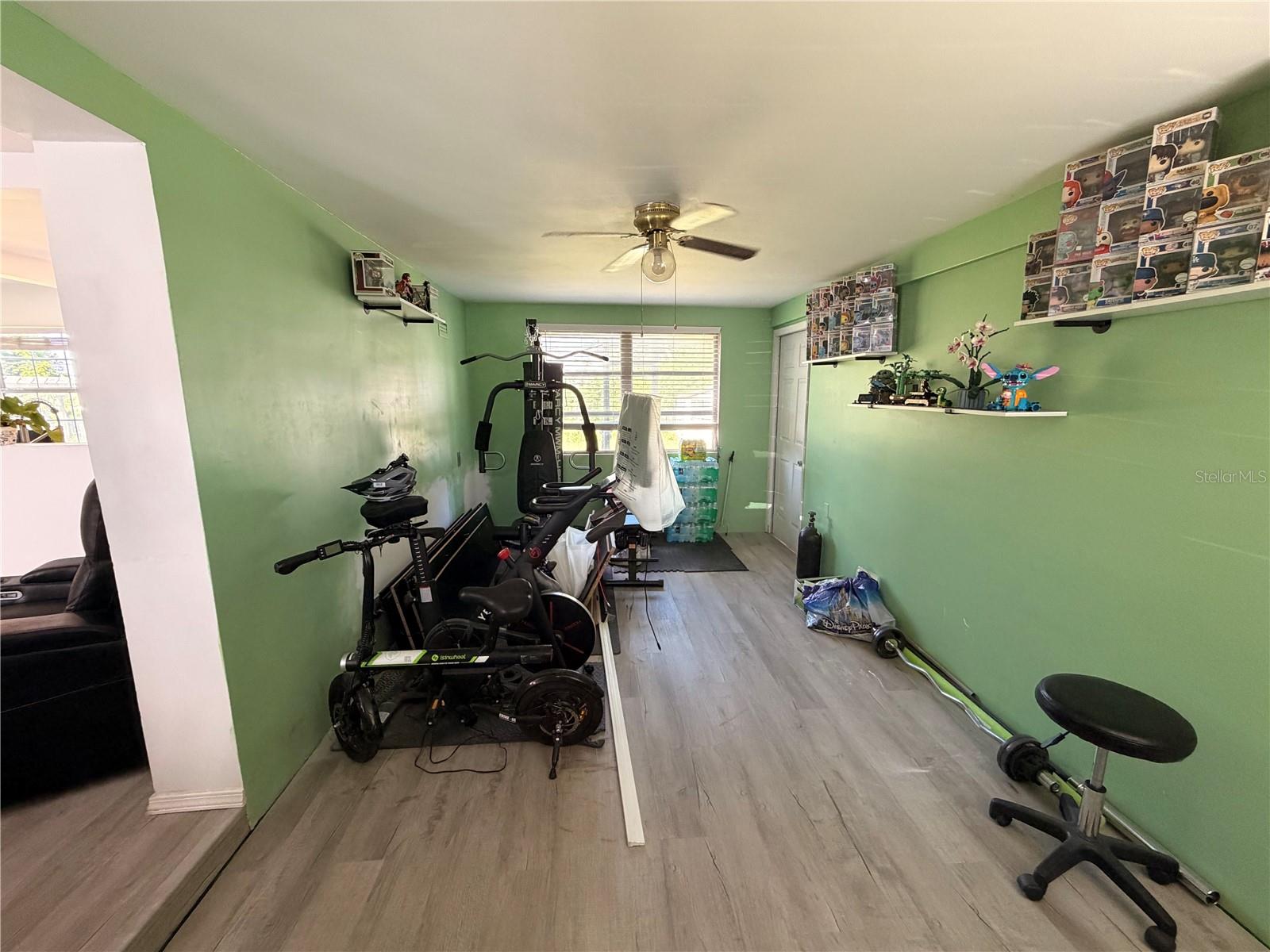 610 Capehart Dr Property Photo 3