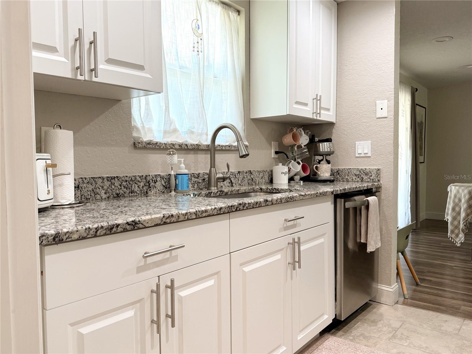 4321 Peacock Rd Property Photo 15