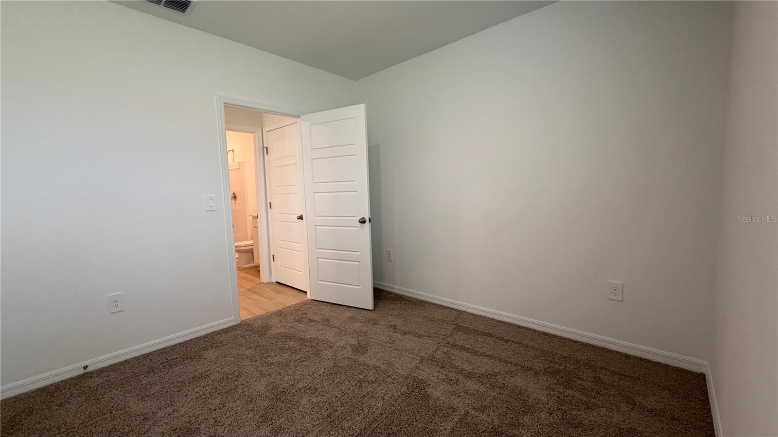 5152 Native Mile Loop Property Photo 4