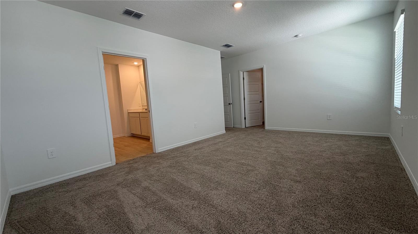 5152 Native Mile Loop Property Photo 31