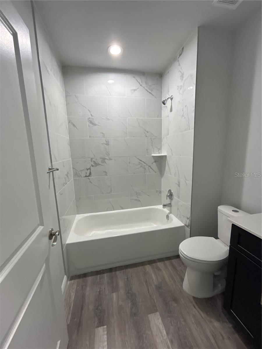 1813 Puffin St #1813 Property Photo 7