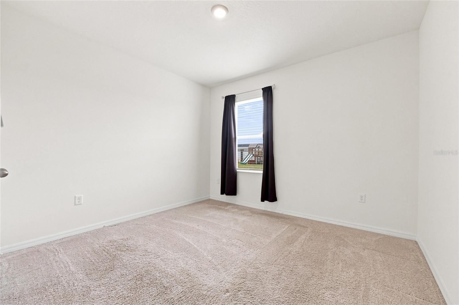583 Auburn Grove Ter Property Photo 16