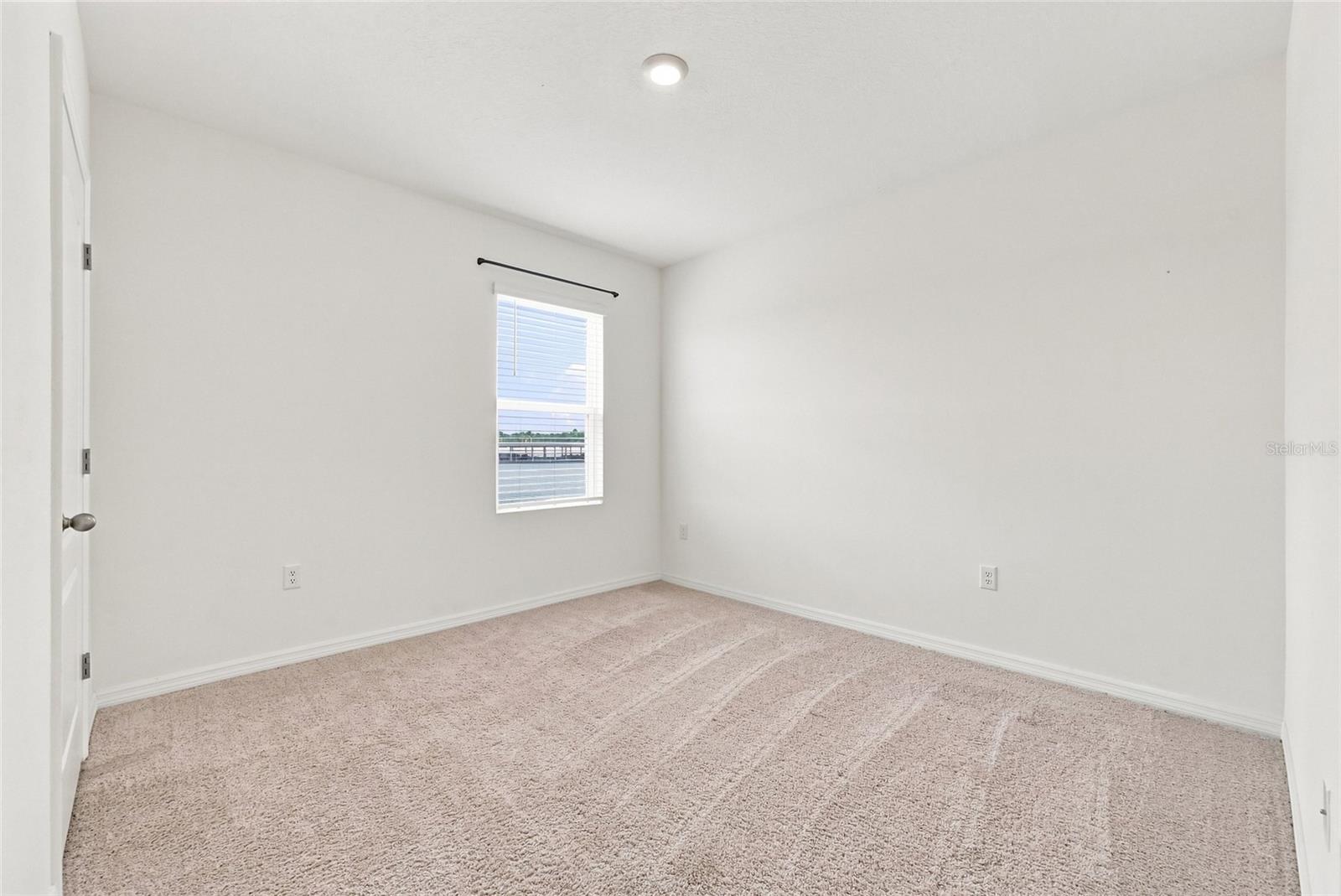583 Auburn Grove Ter Property Photo 29