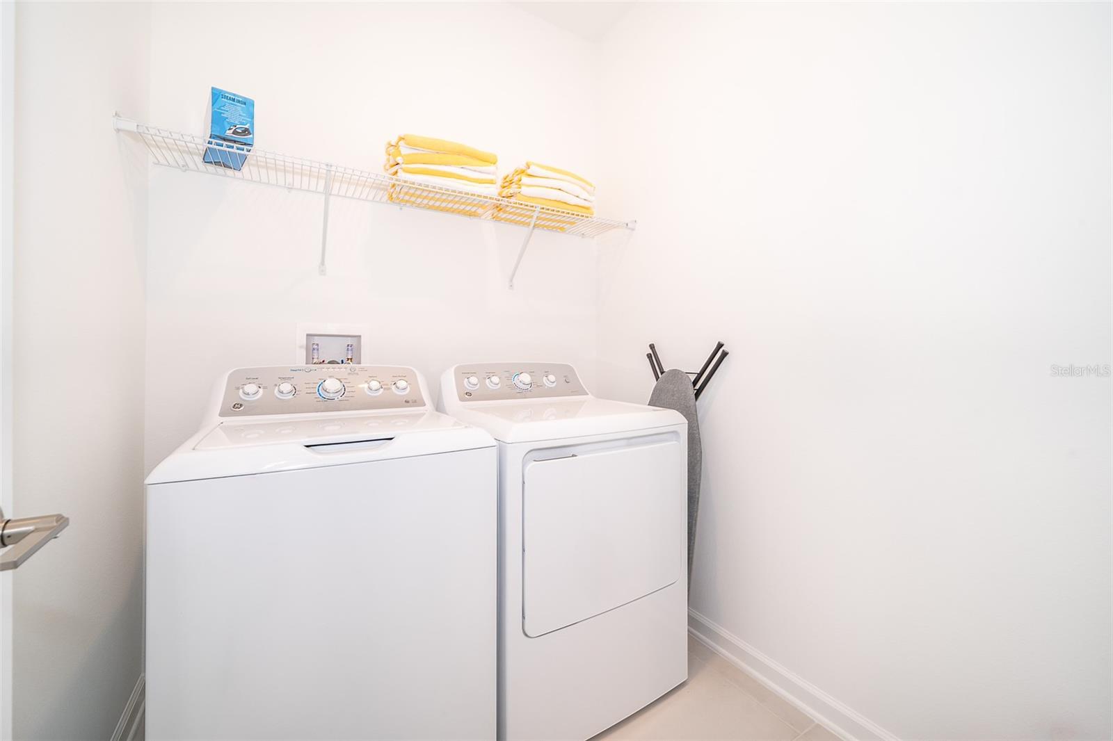 8875 Cabot Cliffs Dr #103 Property Photo 21