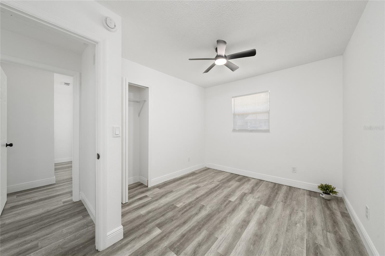 276 18th St Ne Property Photo 19
