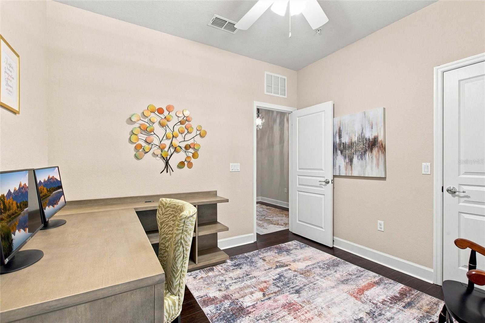 1411 Lisbon Ct Property Photo 34