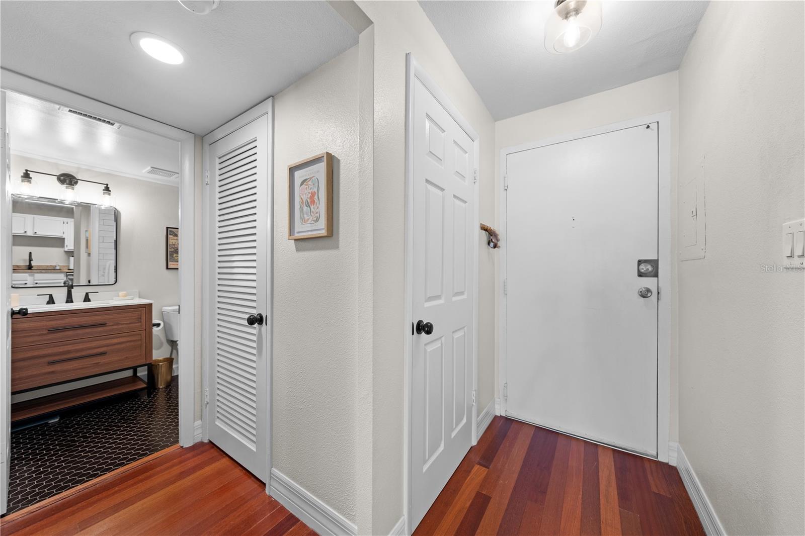 1100 Delaney Ave #f204 Property Photo 19