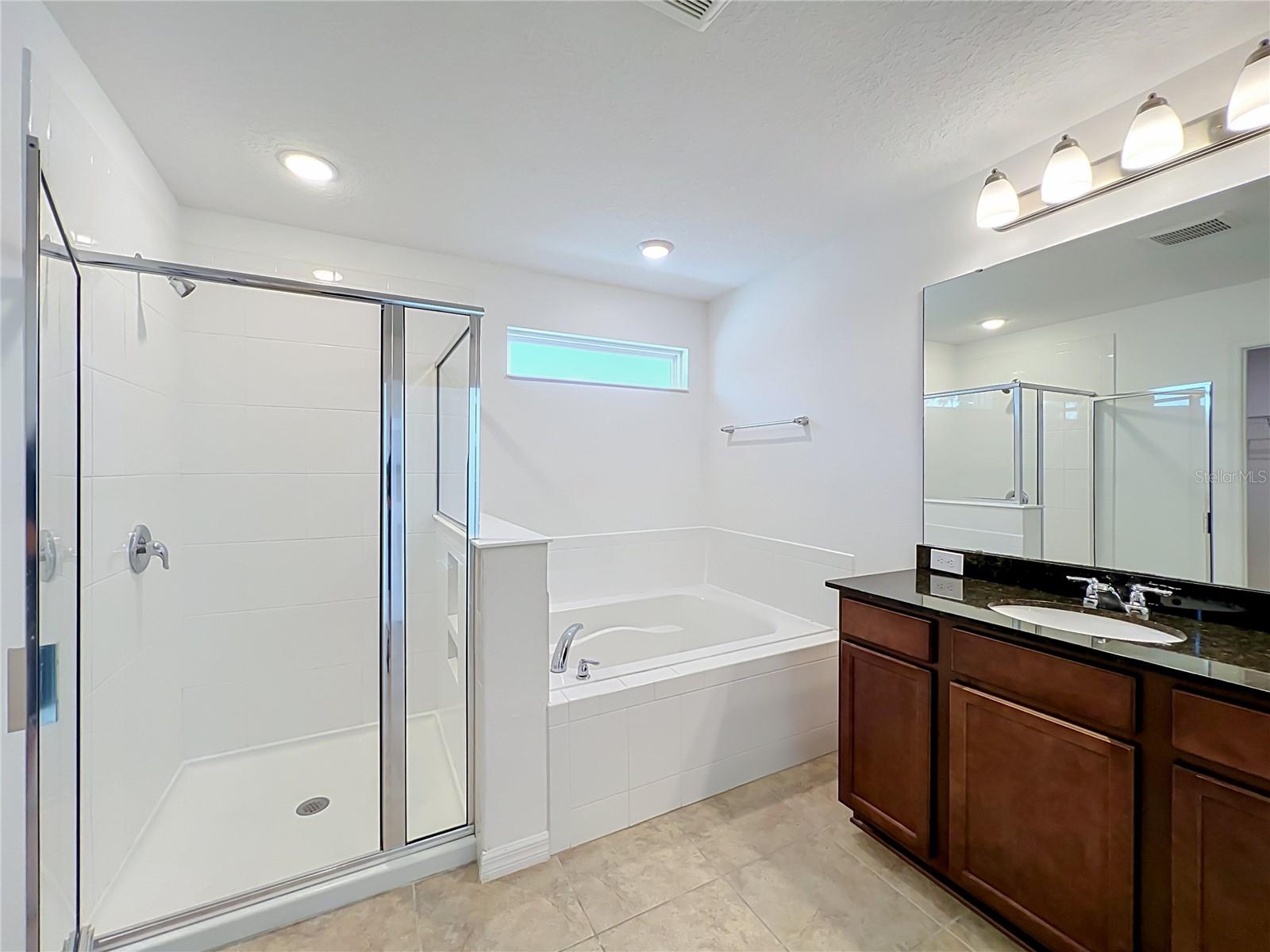 2471 Sky Stone Ct Property Photo 38