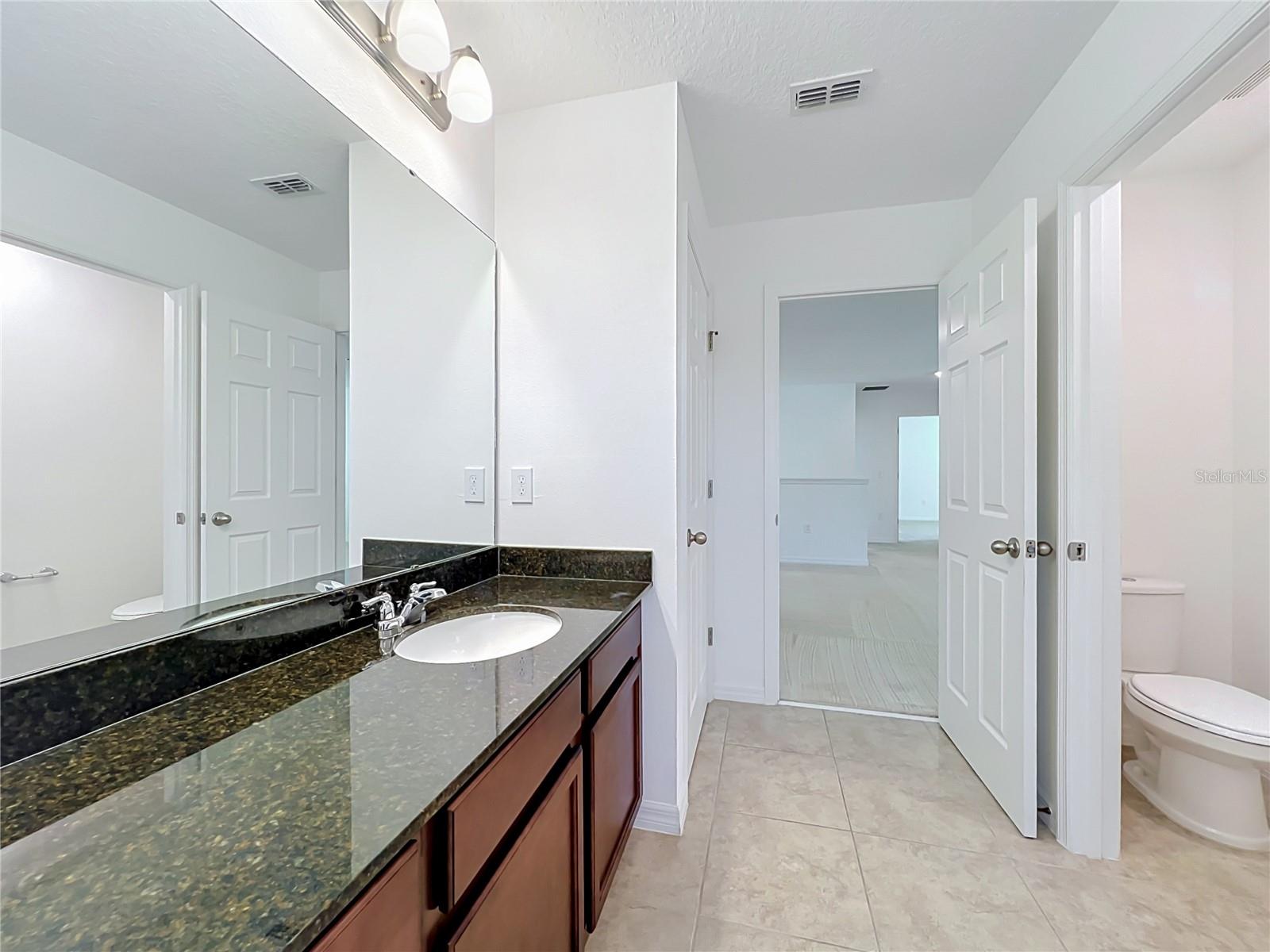 2471 Sky Stone Ct Property Photo 45