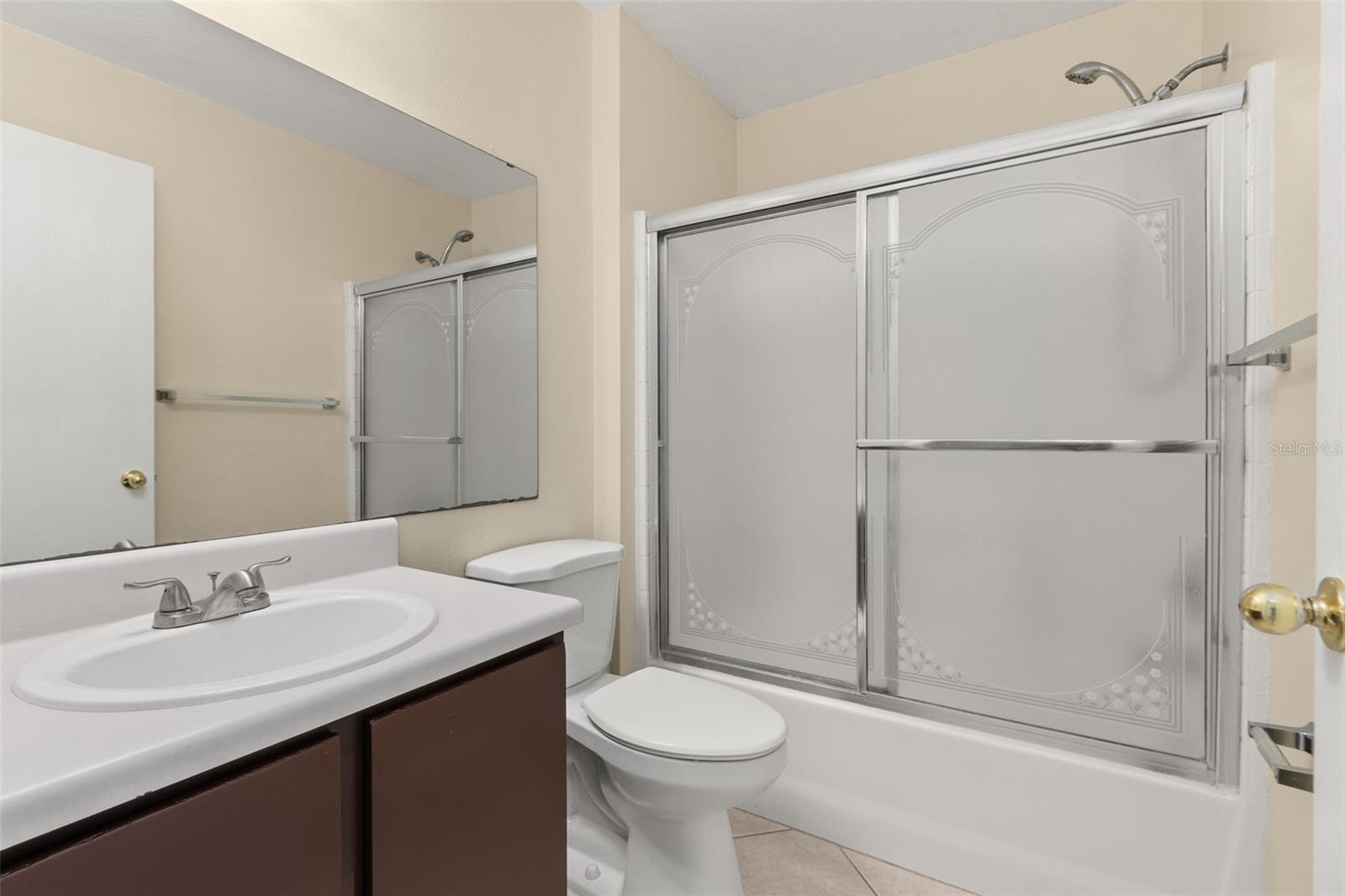 2224 Mallard Creek Cir Property Photo 4