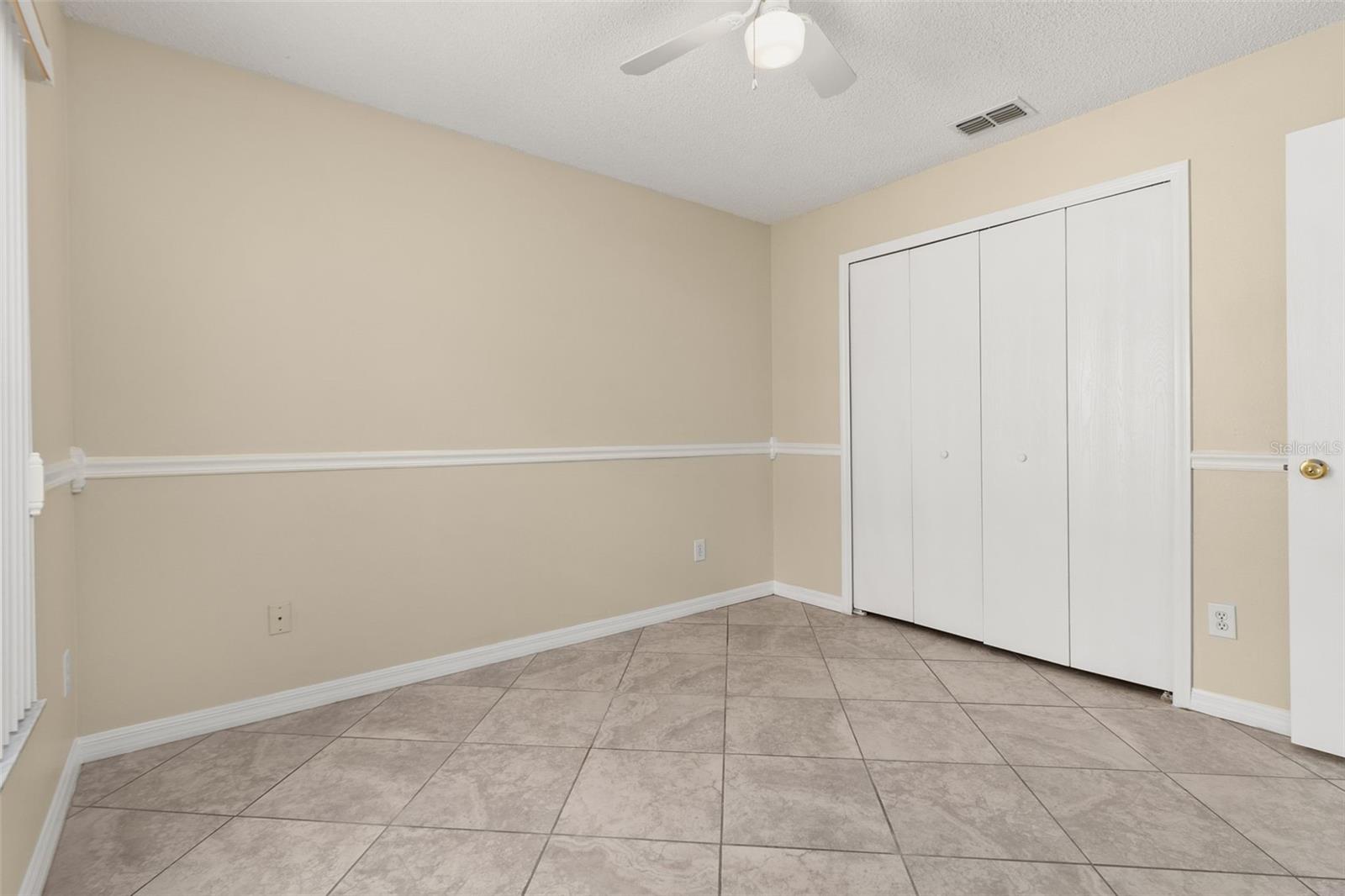 2224 Mallard Creek Cir Property Photo 10