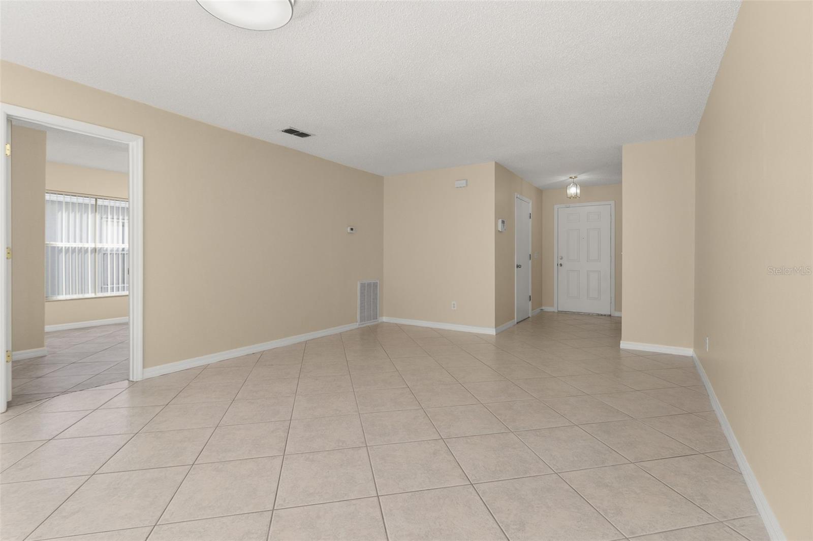 2224 Mallard Creek Cir Property Photo 12